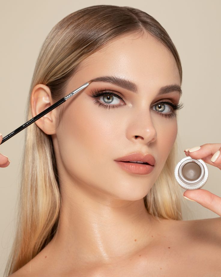 مداد ابرو بهتره یا سایه ابرو؟ راهنمای انتخاب بر اساس فرم صورت